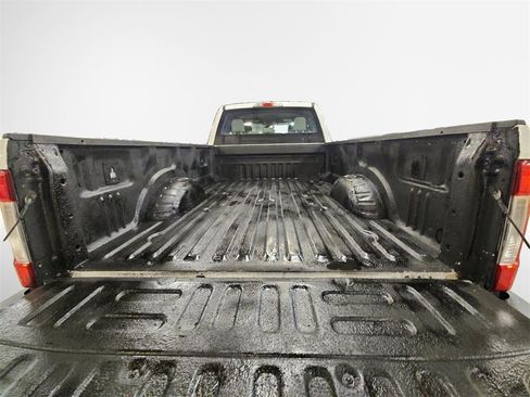 Used 2017 Ford F250 XL w/ Power Equipment Group image 25