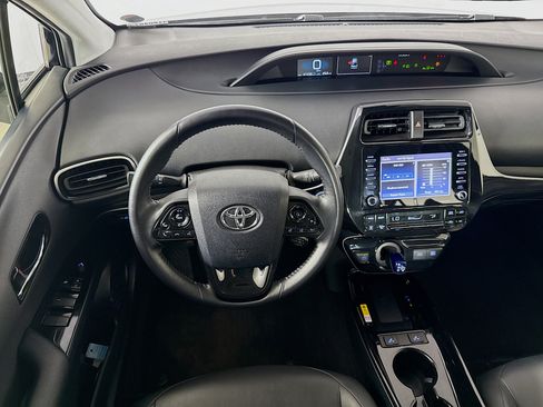 Used 2022 Toyota Prius XLE FWD image 26