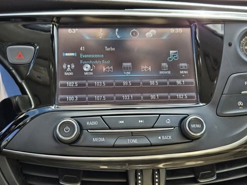 Used 2019 Buick Envision Essence FWD image 14