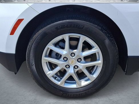 Certified 2023 Chevrolet Equinox LS w/ LS Convenience Package FWD image 10