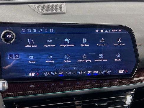 New 2026 Chevrolet Traverse RS w/ LPO, Floor Liner Package image 15