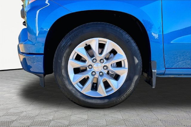 Used 2023 Chevrolet Silverado 1500 Custom w/ LPO, Dark Essentials Package RWD image 21