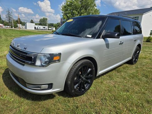 Used 2019 Ford Flex SEL w/ Equipment Group 202A AWD/4WD image 3
