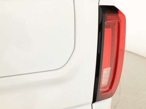 Used 2022 GMC Sierra 1500 Denali AWD/4WD image 34