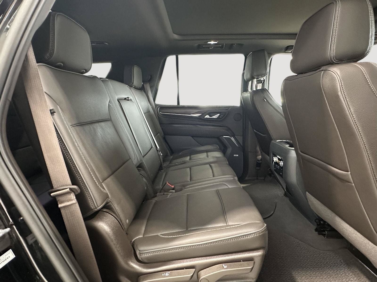 Used 2022 GMC Yukon Denali AWD/4WD image 25
