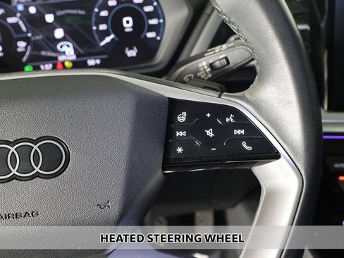 Used 2023 Audi Q4 e-tron Premium Plus w/ Premium Plus image 7