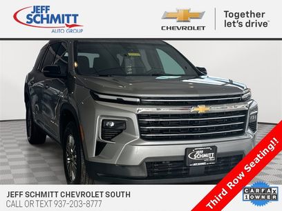 Certified 2025 Chevrolet Traverse LT