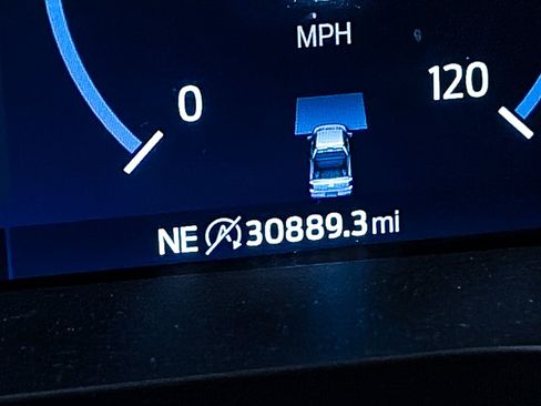 Used 2023 Ford F150 Lariat w/ Equipment Group 502A High AWD/4WD image 38