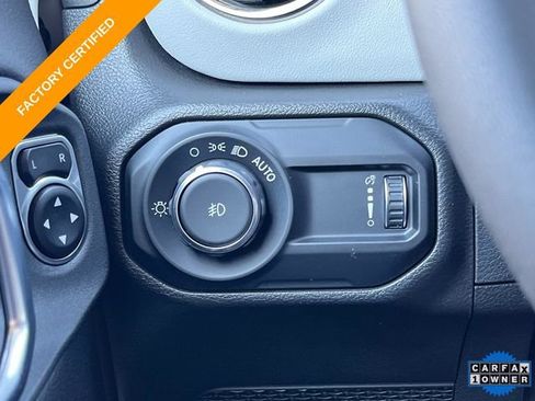 Certified 2023 Jeep Wrangler Unlimited Sahara AWD/4WD image 33