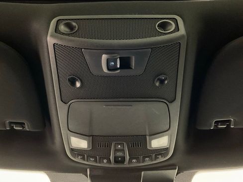 Used 2020 Ford F150 Lariat w/ Equipment Group 502A Luxury AWD/4WD image 19