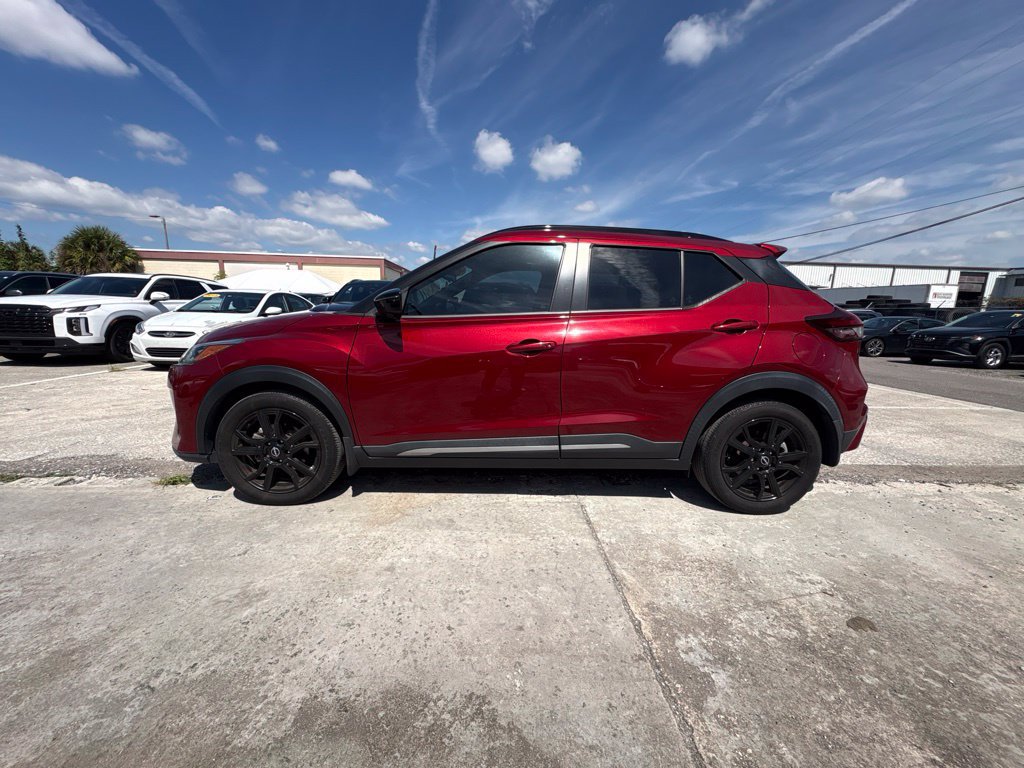 Used 2023 Nissan Kicks SR FWD image 6