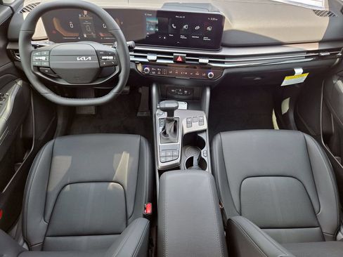 New 2026 Kia Sportage EX FWD image 20