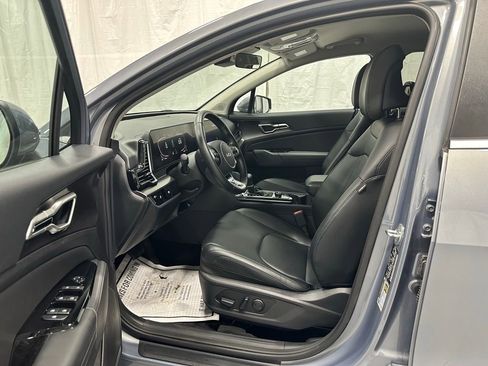 Used 2023 Kia Sportage EX FWD image 10