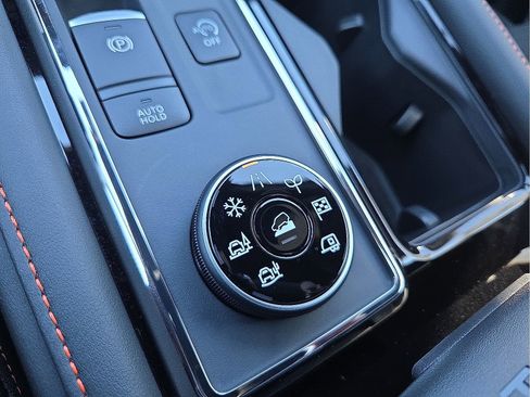New 2026 Nissan Pathfinder Rock Creek AWD/4WD image 20
