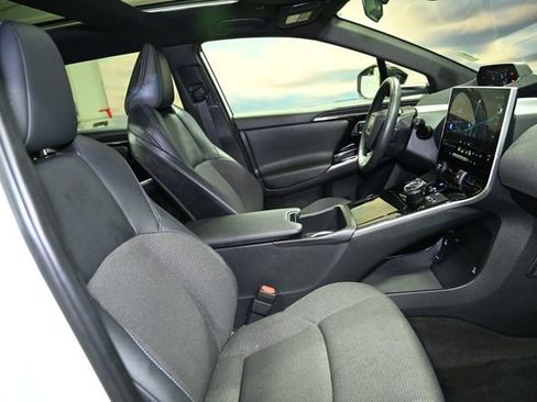 Used 2024 Toyota bZ4X XLE image 60