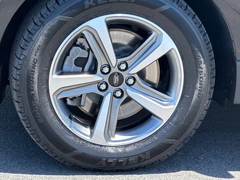 Certified 2024 Ford Edge SEL w/ Convenience Package AWD/4WD image 25