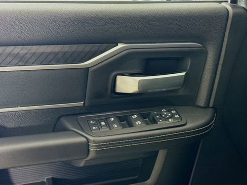 Used 2025 RAM 2500 Big Horn image 17