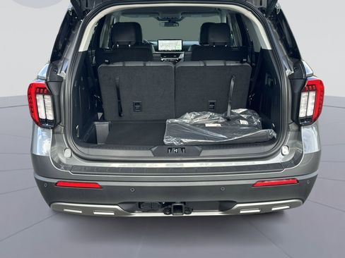 New 2025 Ford Explorer Active w/ Active Comfort Package image 33