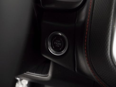 Used 2023 Chevrolet Suburban RST image 19