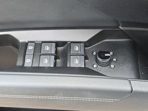 Certified 2023 Audi Q4 e-tron Premium w/ Convenience Package image 19