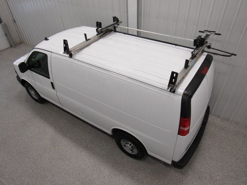 Used 2021 Chevrolet Express 2500 w/ Driver Convenience Package image 6