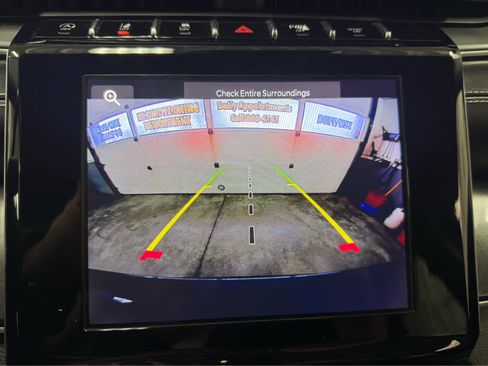 Used 2022 Jeep Grand Cherokee L Laredo w/ Luxury Tech Group I image 16