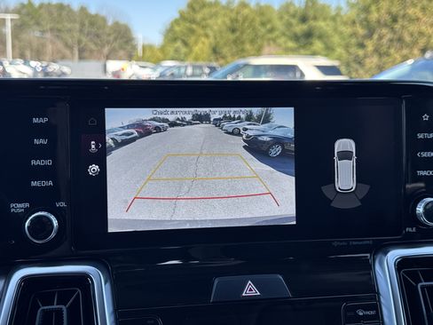 Used 2022 Kia Sorento SX image 24