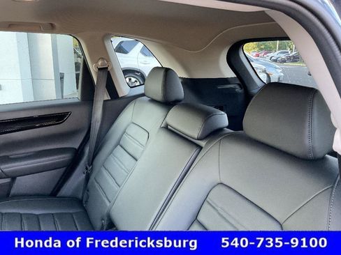 Used 2020 Honda CR-V Touring image 28