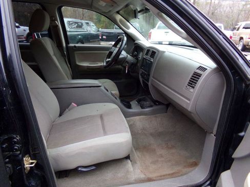 Used 2006 Dodge Dakota SLT RWD image 14