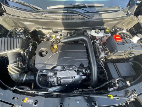 Used 2025 Chevrolet Equinox LT image 31