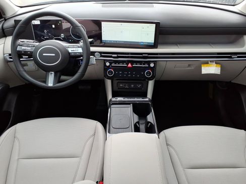 Certified 2025 Hyundai Tucson SEL AWD/4WD image 17