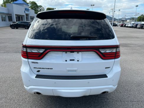 Used 2022 Dodge Durango GT w/ Blacktop Package AWD/4WD image 6