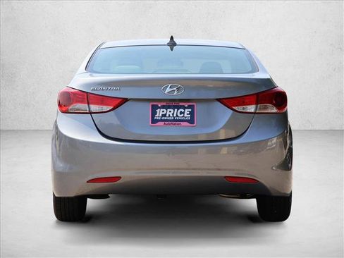 Used 2013 Hyundai Elantra GLS FWD image 6