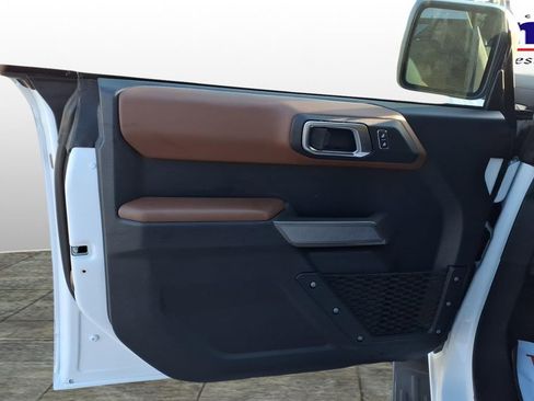 Used 2023 Ford Bronco Outer Banks image 10