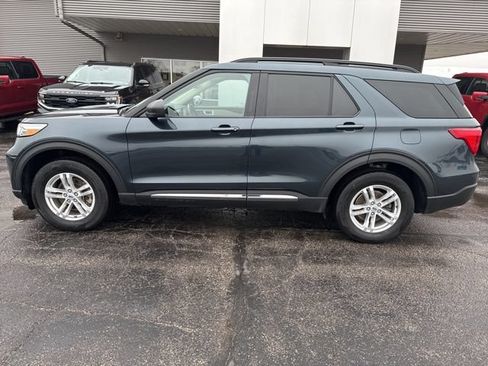 Certified 2023 Ford Explorer XLT w/ Equipment Group 202A AWD/4WD image 2