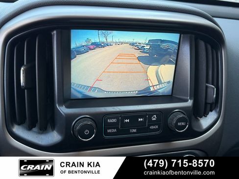 Used 2017 Chevrolet Colorado Z71 w/ Z71 Midnight Edition image 16