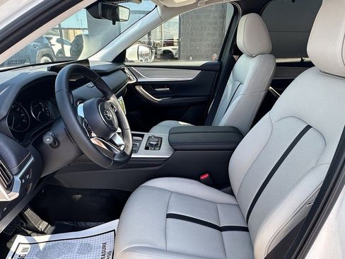 Certified 2025 MAZDA CX-90 3.3 Turbo w/ Preferred Package image 16
