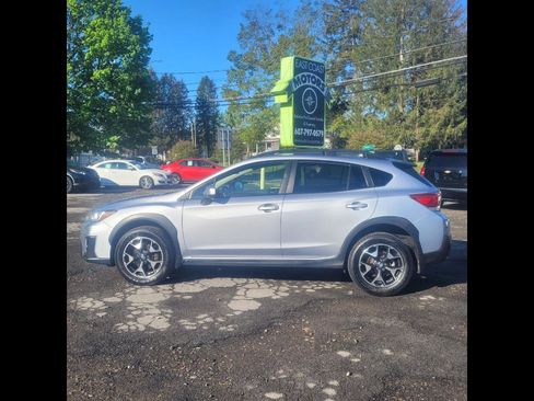 Used 2020 Subaru Crosstrek 2.0i Premium w/ Moonroof Package 1 AWD/4WD image 5