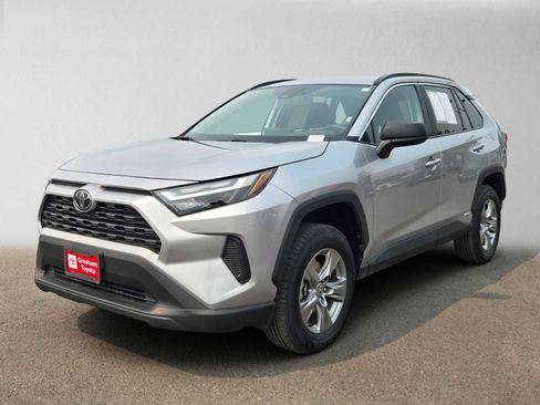 Certified 2025 Toyota RAV4 LE AWD/4WD image 8