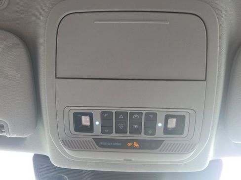 Used 2023 Ford Explorer XLT w/ Equipment Group 202A image 29