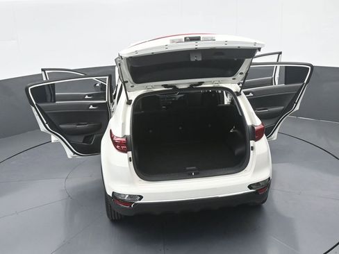 Used 2022 Kia Sportage LX w/ LX FWD Value Edition Package image 56