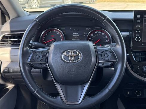 Used 2023 Toyota Camry XSE image 12
