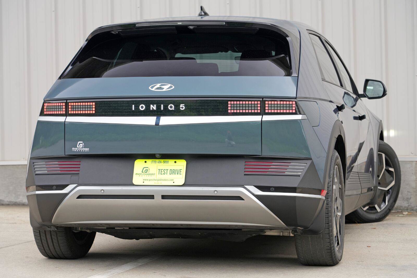 Used 2023 Hyundai Ioniq 5 SEL RWD image 4