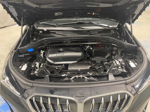 Used 2023 BMW X1 xDrive28i w/ Premium Package image 29