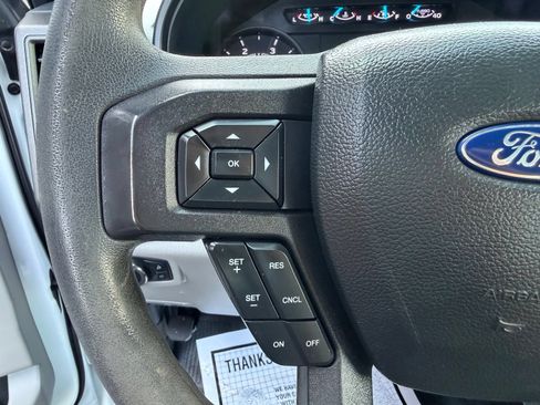 Used 2022 Ford F250 XL w/ Power Equipment Group AWD/4WD image 17