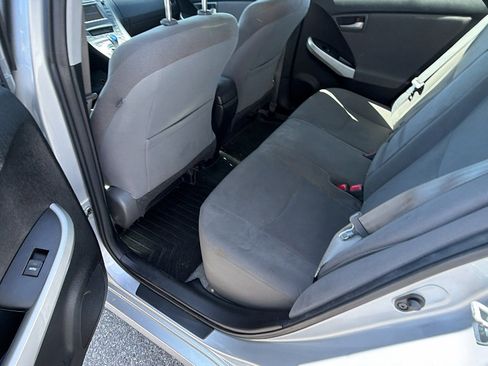 Used 2014 Toyota Prius Two image 23