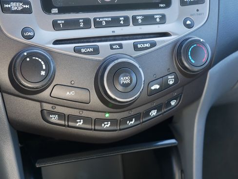 Used 2007 Honda Accord SE image 23