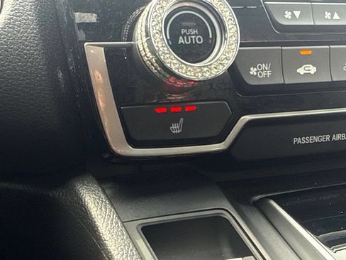 Used 2019 Honda CR-V EX-L image 12