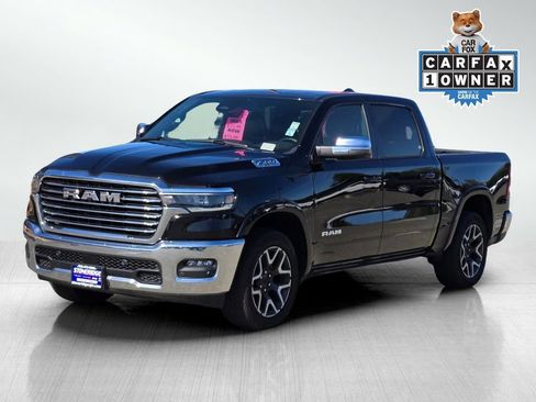 Used 2025 RAM 1500 Laramie AWD/4WD image 8