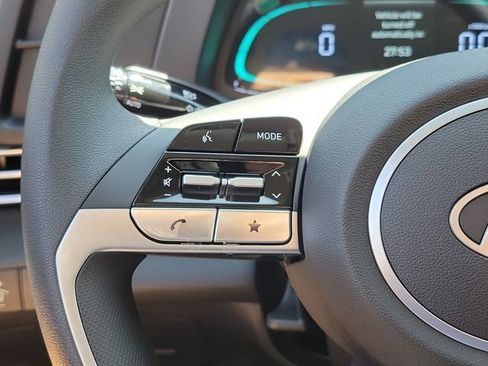 New 2026 Hyundai Elantra Hybrid FWD image 7